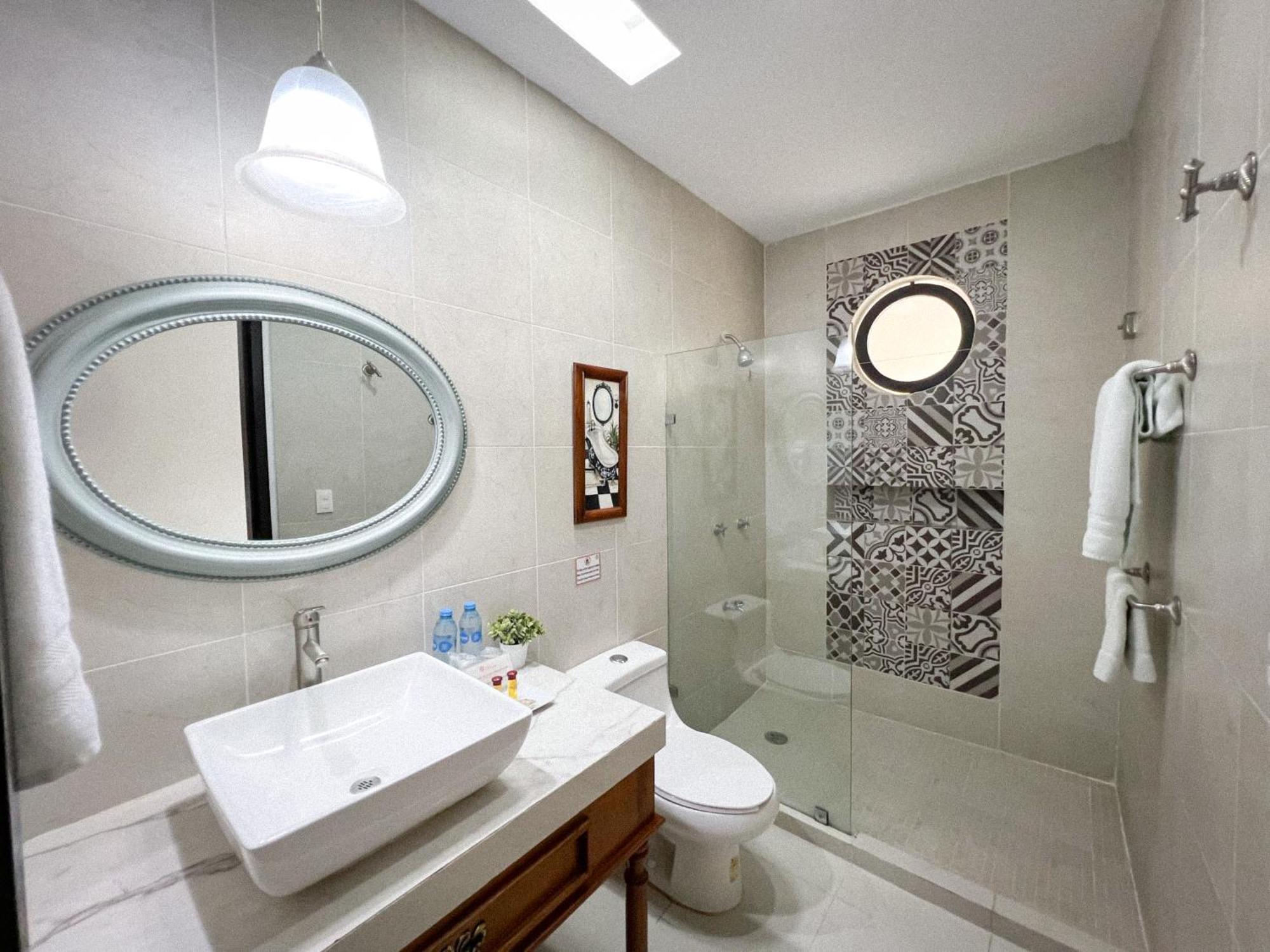 Hotel Fundadores Valladolid  Luaran gambar
