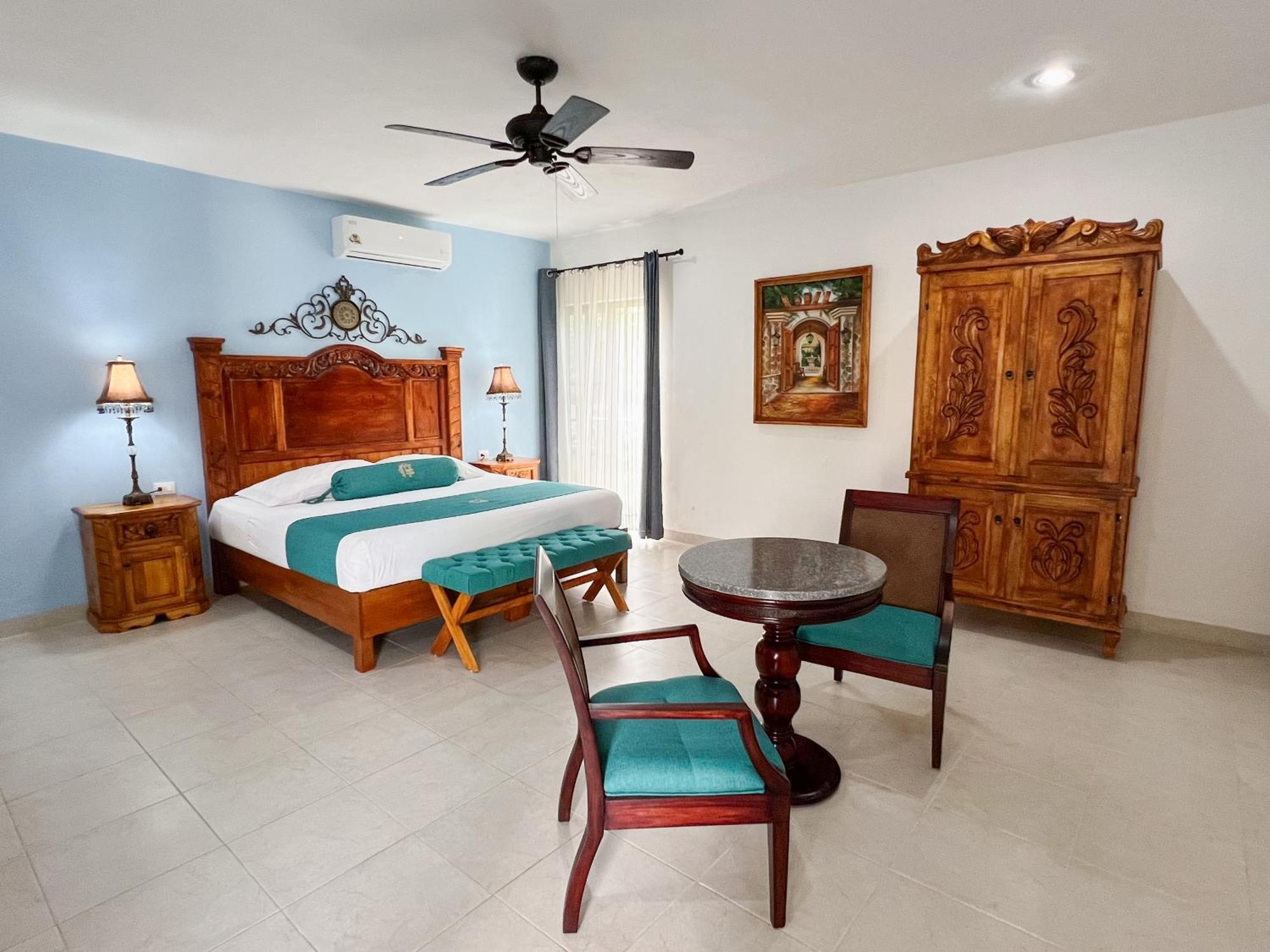 Hotel Fundadores Valladolid  Luaran gambar